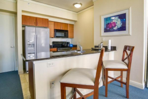 Pool and Tennis Beachfront Florida Condo!